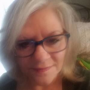 Meet your Posher, Vickie